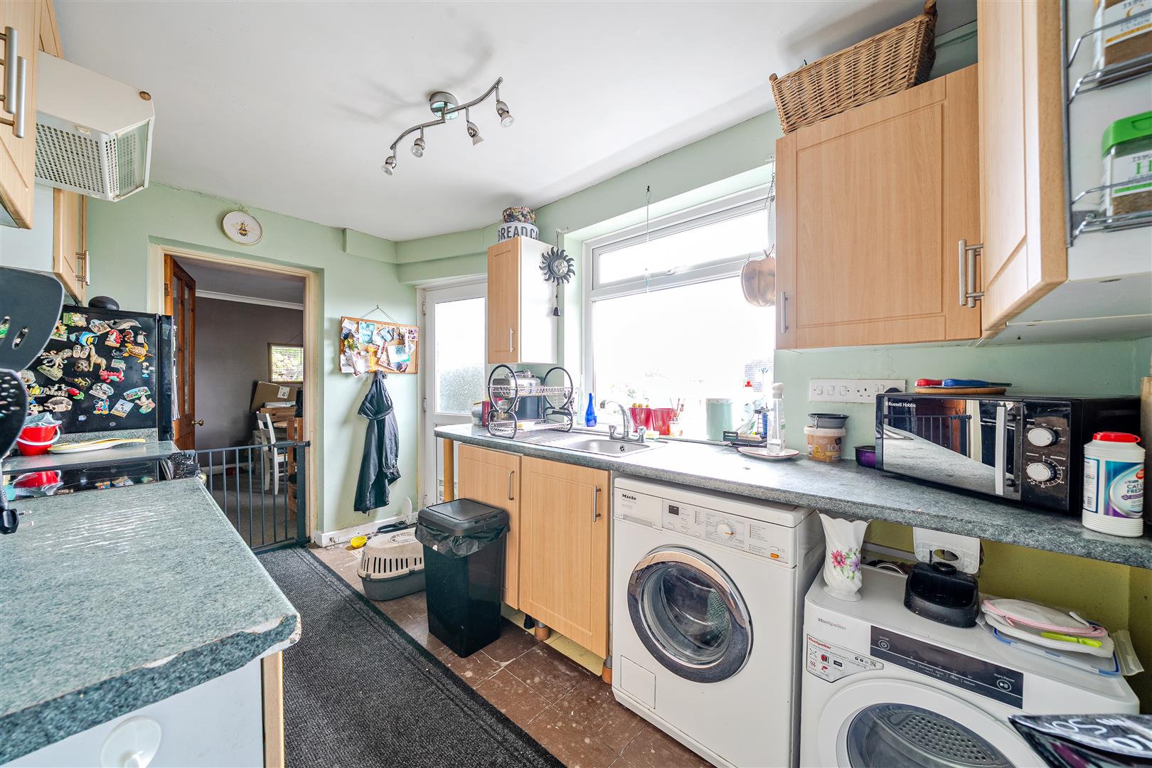 Llangyfelach Road, Treboeth, Swansea, SA5 9AX